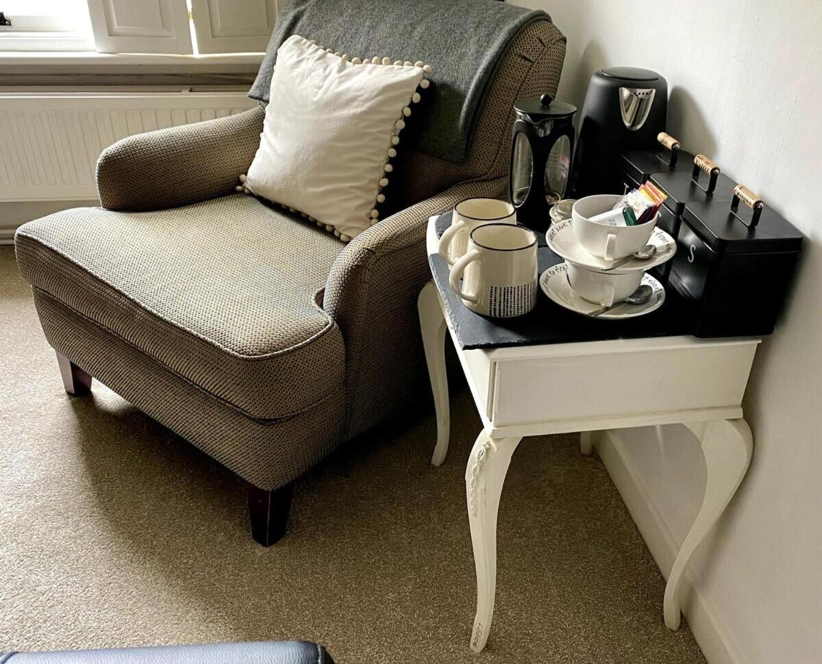 Chestnut Tree Cottage, 7 High Street Ardingly Oda fotoğraf