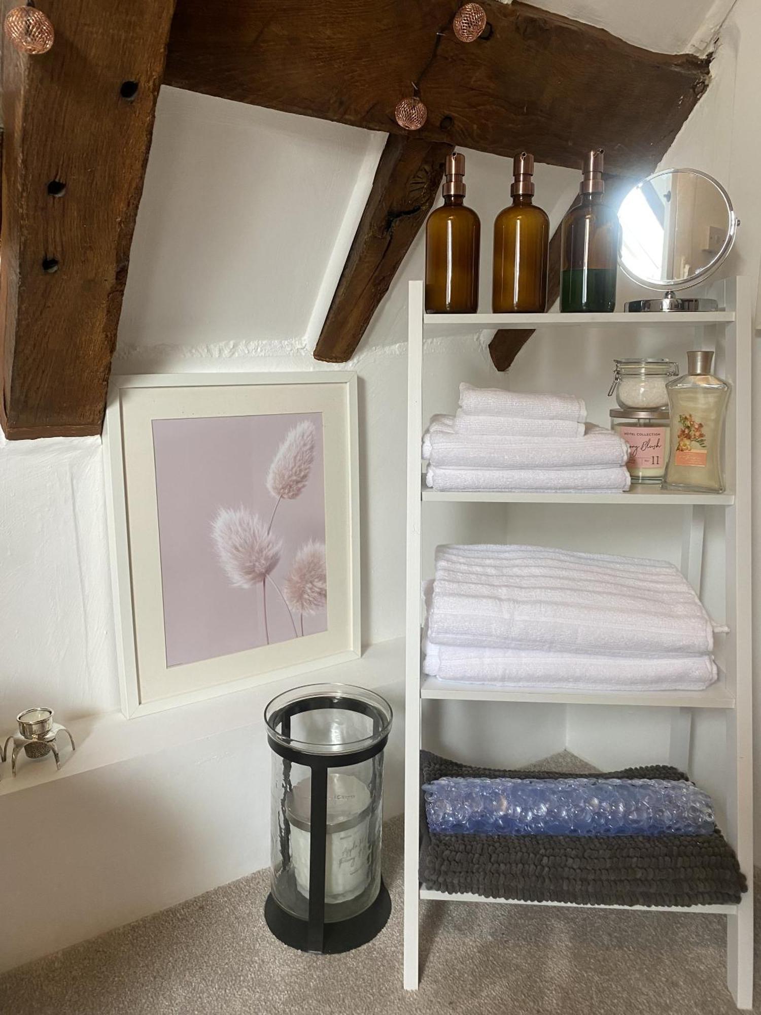 Chestnut Tree Cottage, 7 High Street Ardingly Oda fotoğraf